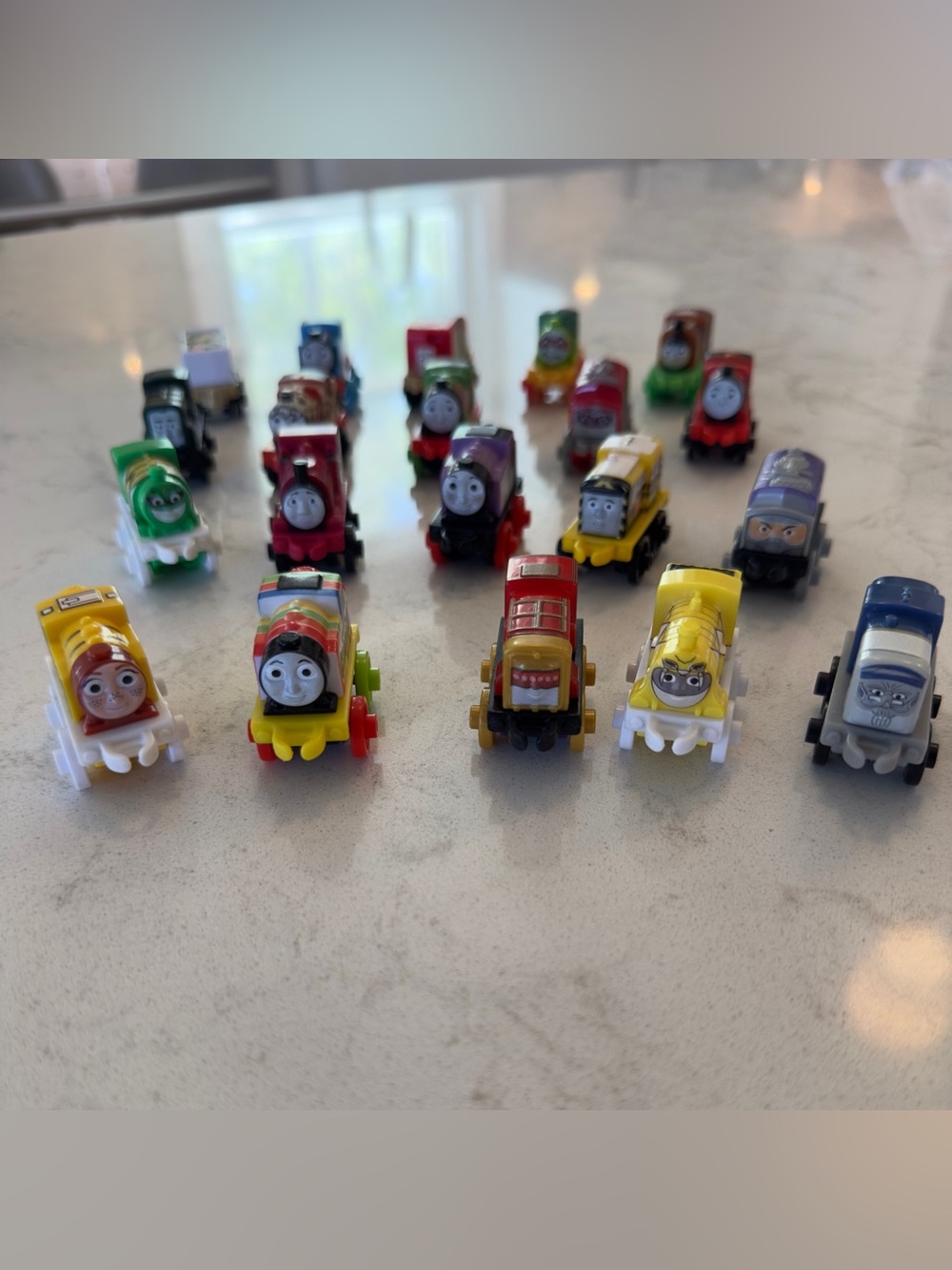 Thomas The Tank Engine Train & Friends Micro Mini Trains Lot Of 20